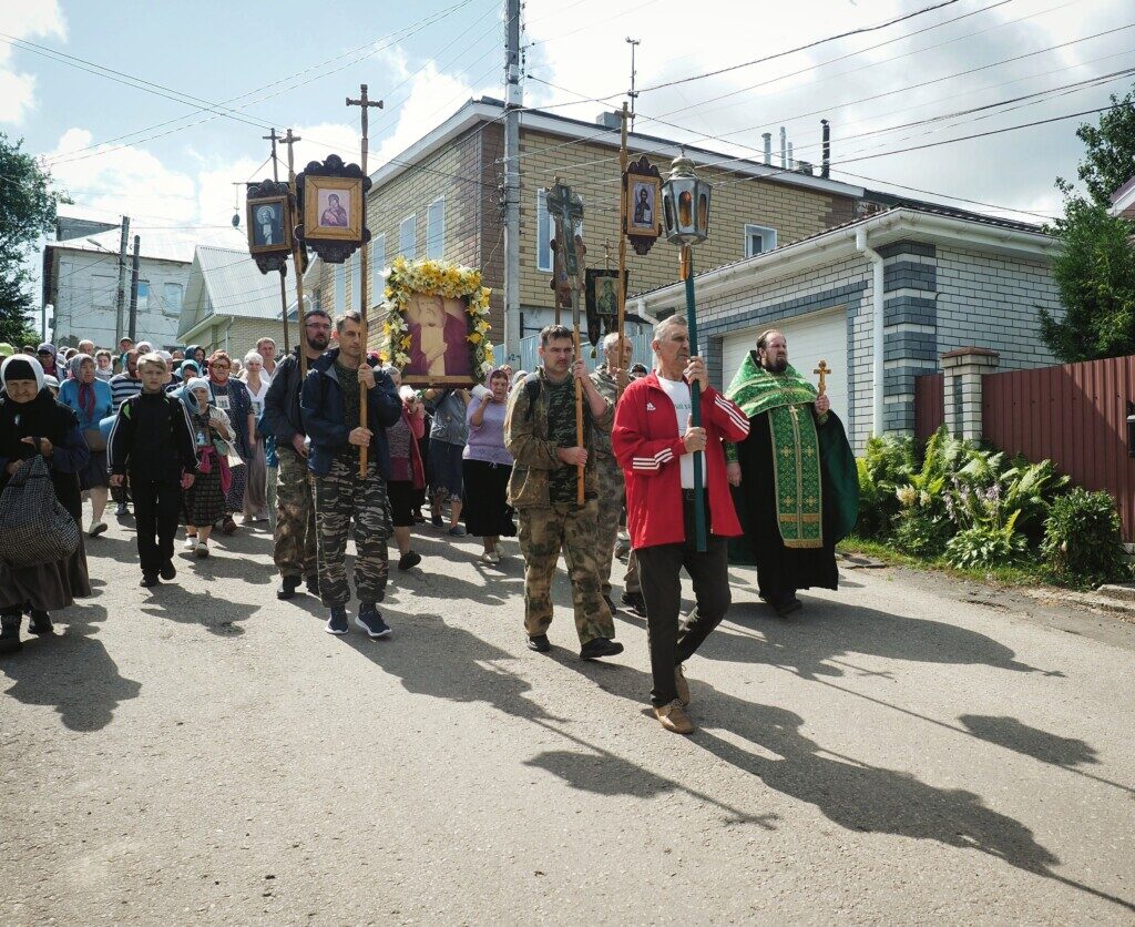 Стартовал традиционный крестный ход «Павлово-Дивеево» | 25.07.2023 | Павлово  - БезФормата